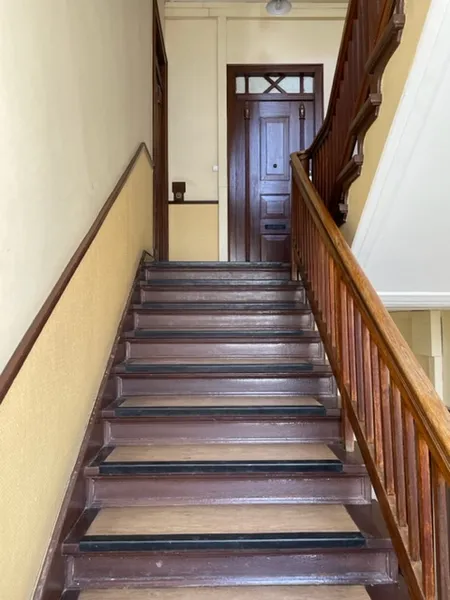 *1 Zimmer - Apartment - im 4. OG* — photo 1